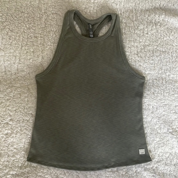 Vuori Tops - Vuori High Neck Tank Top - Green